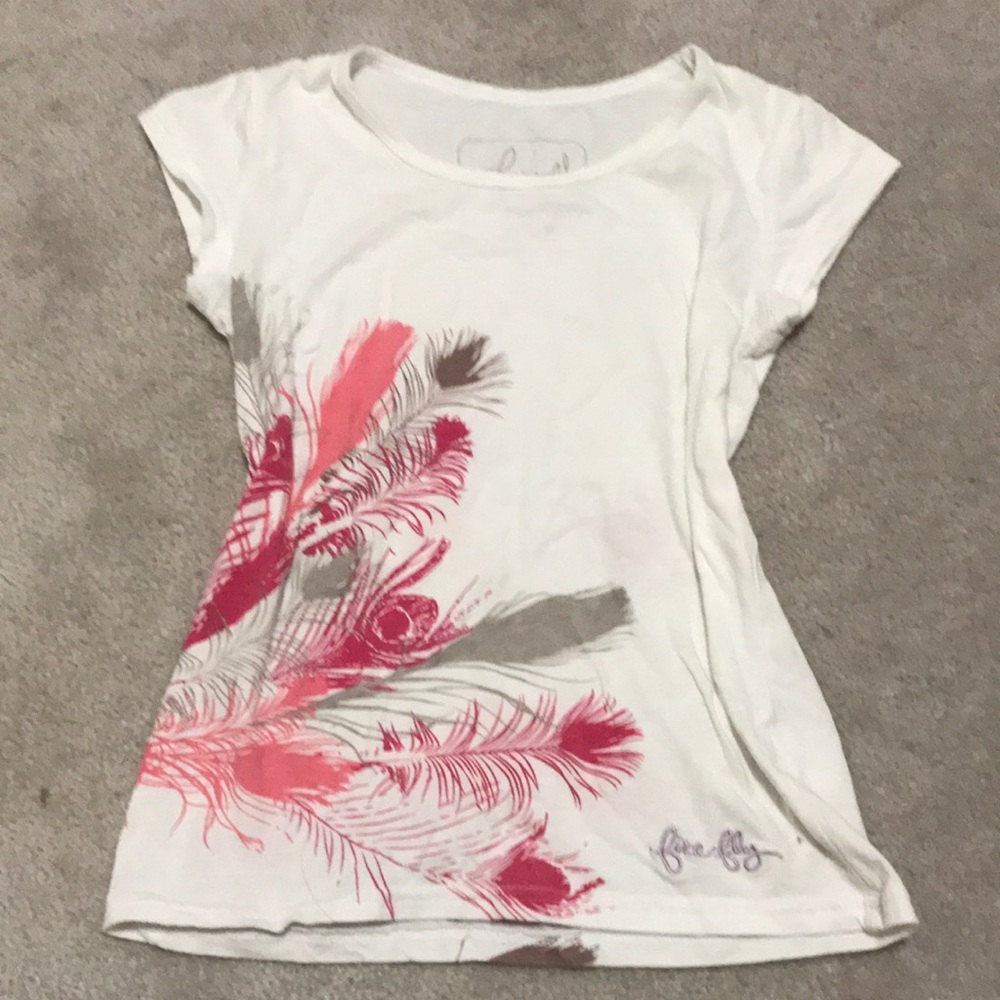 Stylish White Tee with Pink and Gray Feather Design